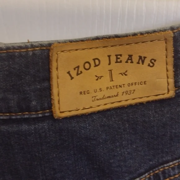 IZOD Knee-Length Denim Skirt, Size 6 - Picture 3 of 4